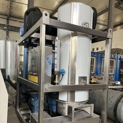 Tube ice machine