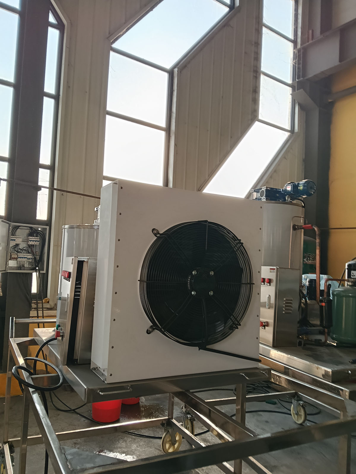 1 Ton Air-Cooled Flake Ice Machine - Image 5